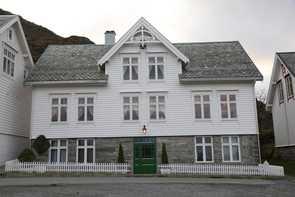 Alnes Gard Apartamento Ålesund Exterior foto